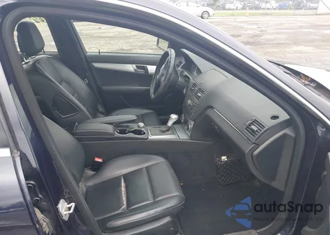 2008 Mercedes-Benz C 300 Luxury 4Matic/Sport 4Matic from USA, damaged, VIN WDDGF81X68F129656